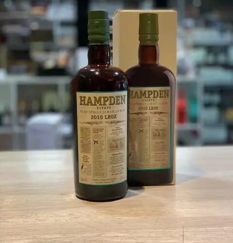 Hampden velier lrok 2010 rum 47% 70cl